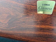 Load image into Gallery viewer, Yamaha Clavinova CVP-305 Digital Piano / arranger in mahogany stock nr 23158
