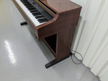 Load image into Gallery viewer, Yamaha Clavinova CLP-860 Digital Piano in mahogany finish stock # 23172