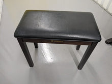 Load image into Gallery viewer, Yamaha Clavinova CVP-201 Digital Piano arranger Full Size 88 keys stock nr 23181