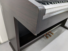 Load image into Gallery viewer, Yamaha Clavinova CVP-201 Digital Piano arranger Full Size 88 keys stock nr 23181