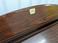 Load image into Gallery viewer, YAMAHA CLAVINOVA CLP-950 Digital Piano in mahogany stock nr 23124