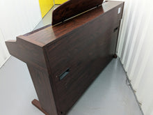 Load image into Gallery viewer, YAMAHA CLAVINOVA CLP-950 Digital Piano in mahogany stock nr 23124