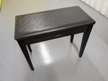 Load image into Gallery viewer, Yamaha Arius YDP-V240 digital piano /arranger + stool in rosewood stock # 23211