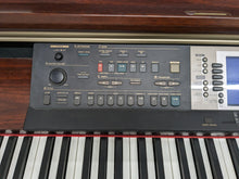 Load image into Gallery viewer, Yamaha Clavinova CVP-206 piano arranger in mahogany with stool stock nr 23257
