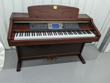 Load image into Gallery viewer, Yamaha Clavinova CVP-206 piano arranger in mahogany with stool stock nr 23257