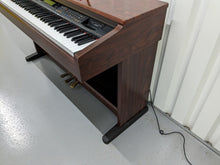 Load image into Gallery viewer, Yamaha Clavinova CVP-103 Digital Piano arranger in mahogany stock nr 23272