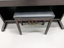 Load image into Gallery viewer, Yamaha Clavinova CVP-301 Digital Piano / arranger in rosewood. stock # 23275