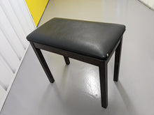 Load image into Gallery viewer, Yamaha Clavinova CVP-301 Digital Piano / arranger in rosewood. stock # 23275