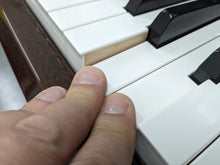 Load image into Gallery viewer, YAMAHA CLAVINOVA CVP-309PM DIGITAL PIANO + STOOL IN GLOSSY MAHOGANY stock 23281