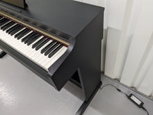 Load image into Gallery viewer, Yamaha Arius YDP-162 Digital Piano satin black, clavinova keyboard stock # 23340