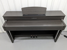 Load image into Gallery viewer, Yamaha Clavinova CLP-635 CLP-635DW Digital Piano dark walnut finish stock #23339