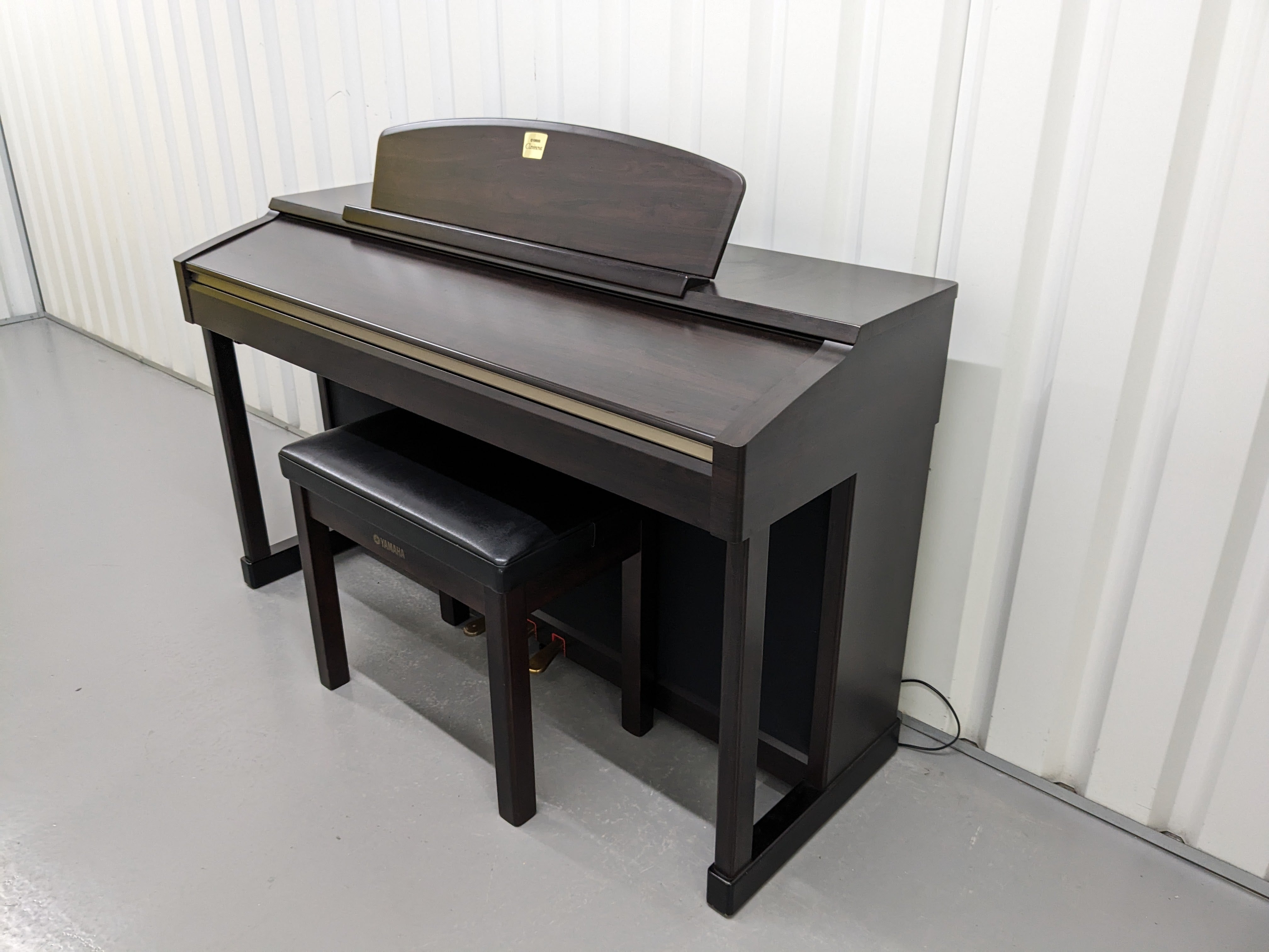 Yamaha Clavinova Clp-170 Digital Piano In Dark Rosewood Colour Stock 