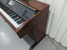 Load image into Gallery viewer, Yamaha Clavinova CVP-305 Digital Piano / arranger in mahogany stock nr 23351