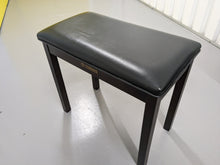 Load image into Gallery viewer, Yamaha Clavinova CLP-220 Digital Piano and stool rosewood finish stock nr 23356