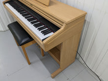 Load image into Gallery viewer, Roland HP-3E Digital Piano and stool in light oak finish Stock nr 23375