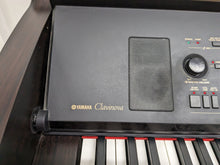 Load image into Gallery viewer, YAMAHA CLAVINOVA CVP-307 DIGITAL PIANO ARRANGER + STOOL IN ROSEWOOD STOCK #23382