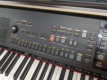 Load image into Gallery viewer, YAMAHA CLAVINOVA CVP-307 DIGITAL PIANO ARRANGER + STOOL IN ROSEWOOD STOCK #23382