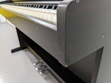 Load image into Gallery viewer, Yamaha Arius YDP-131 Digital Piano in rosewood finish stock nr 23381