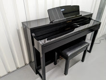 Load image into Gallery viewer, Yamaha Clavinova CLP-440PE Digital Piano polished ebony glossy black stock 23406