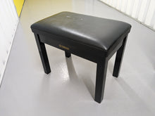 Load image into Gallery viewer, Yamaha Clavinova CLP-440PE Digital Piano polished ebony glossy black stock 23406