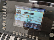 Load image into Gallery viewer, Yamaha Clavinova CVP-305 Digital Piano arranger in mahogany stock #23400