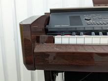 Load image into Gallery viewer, YAMAHA CLAVINOVA CVP-309PM DIGITAL PIANO + STOOL IN GLOSSY MAHOGANY stock 23395