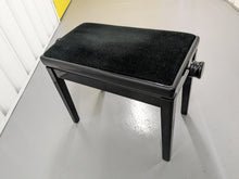 Load image into Gallery viewer, Yamaha Clavinova CLP-330PE glossy black polished ebony Piano stock #23420