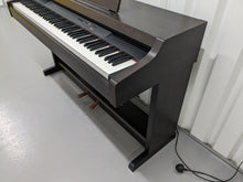 Load image into Gallery viewer, Yamaha Clavinova CLP-820 Digital Piano in dark rosewood stock nr 23419