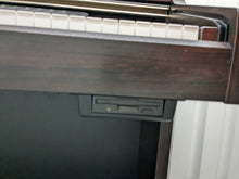 Load image into Gallery viewer, Yamaha Clavinova CVP-203 digital piano arranger in rosewood stock number 23424