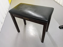 Load image into Gallery viewer, Yamaha Clavinova CVP-305 Digital Piano / arranger and stool in dark rosewood stock nr 23441