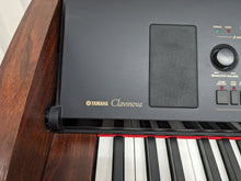 Load image into Gallery viewer, Yamaha Clavinova CVP-305 Digital Piano / arranger in mahogany stock nr 23477