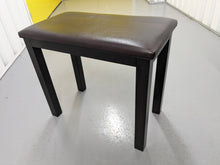 Load image into Gallery viewer, Yamaha Arius YDP-162 Digital Piano satin black clavinova keyboard stock #23471