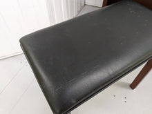 Load image into Gallery viewer, Yamaha Clavinova CLP-240 Digital Piano and stool mahogany finish stock nr 23490