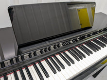 Load image into Gallery viewer, Yamaha Clavinova CLP-625PE digital piano gloss black polished ebony stock #24493