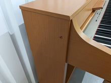 Load image into Gallery viewer, YAMAHA CLAVINOVA CLP-370c DIGITAL PIANO + STOOL in cherry wood stock nr 24036