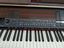 Load image into Gallery viewer, Yamaha Clavinova CVP-409 digital piano + stool polished mahogany stock nr 24034
