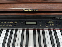 Load image into Gallery viewer, TECHNICS SX-PX665 DIGITAL PIANO IN MAHOGANY stock number 24050