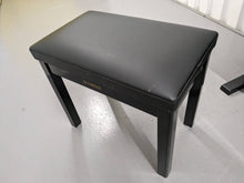 Load image into Gallery viewer, Yamaha Clavinova CLP-340PE glossy black polished ebony Piano stock #24055
