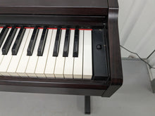Load image into Gallery viewer, Yamaha Arius YDP-131 Digital Piano in rosewood finish stock nr 24123