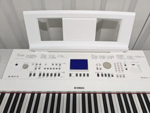 Load image into Gallery viewer, Yamaha DGX-650 white portable grand piano keyboard +stand +3 pedals stock #24124