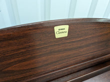 Load image into Gallery viewer, Yamaha Clavinova CLP-950 Digital Piano in mahogany finish stock nr 24139
