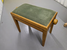 Load image into Gallery viewer, HP103e digital piano and stool in light oak finish stock number 24170