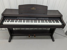 Load image into Gallery viewer, Yamaha Clavinova CLP-820 Digital Piano in dark rosewood stock nr 24168