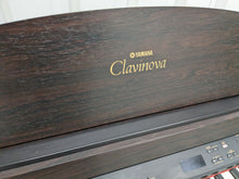 Load image into Gallery viewer, Yamaha Clavinova CLP-820 Digital Piano in dark rosewood stock nr 24168