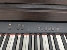 Load image into Gallery viewer, Yamaha Clavinova CLP-820 Digital Piano in dark rosewood stock nr 24168