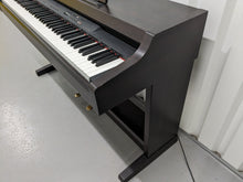 Load image into Gallery viewer, Yamaha Clavinova CLP-820 Digital Piano in dark rosewood stock nr 24168
