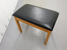 Load image into Gallery viewer, Kawai CN41 digital piano and stool in light oak finish stock number 24185