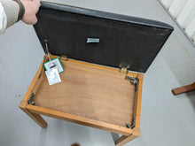 Load image into Gallery viewer, Kawai CN41 digital piano and stool in light oak finish stock number 24185