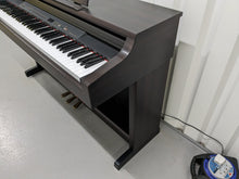 Load image into Gallery viewer, Yamaha Clavinova CLP-511 Digital Piano in dark rosewood finish stock # 24176