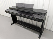 Load image into Gallery viewer, Yamaha Clavinova CLP-550 digital piano in black finish spares / repair 24208